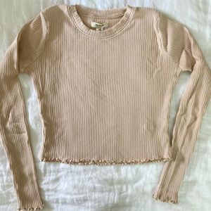 Cropped lettuce edge shirt